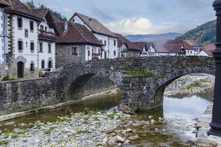 Comunidad Foral de Navarra 125 - Ochagavia.jpg